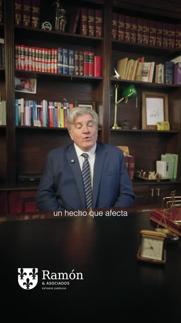José Luis Ramón en el estudio