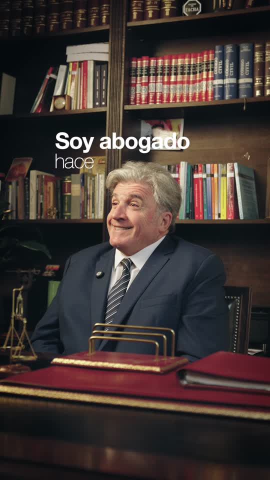 José Luis Ramón en el estudio